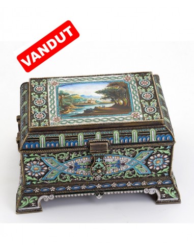 EXCEPȚIONALĂ CASETĂ DIN ARGINT AURIT...