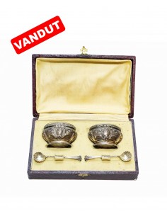 RAFINATĂ GARNITURĂ DE...