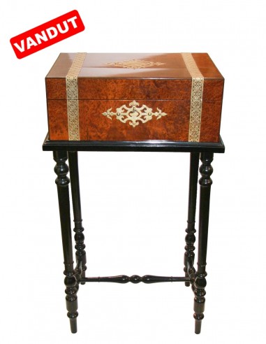 CASETĂ PENTRU DOCUMENTE SAU...