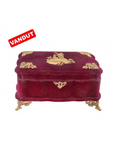 CASETĂ PENTRU BIJUTERII